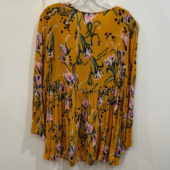 Free People Floral Mustard Women's Top - Picture 4 of 4